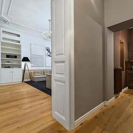Garnisongasse - Luxurious Apartment Close To The City Centre Vienna Exterior photo